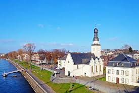 فضلاً عن كونها واحدة من أقوى الدول في مختلف البرامج الدراسية خاصة تخصصات الطب و التكنولوجيا والهندسة. Ù…Ù†Ø·Ù‚Ø© Ù…ÙˆÙ„Ù‡Ø§ÙŠÙ… ÙƒÙˆÙ„ÙˆÙ†ÙŠØ§ Ø´Ù…Ø§Ù„ Ø§Ù„Ø±Ø§ÙŠÙ† ÙˆØ³ØªÙØ§Ù„ÙŠØ§ Ø£Ù„Ù…Ø§Ù†ÙŠØ§ Hisour ÙˆØ§Ù„ÙÙ† ØªØ§Ø±ÙŠØ® Ù…Ø¹Ù„ÙˆÙ…Ø§Øª Ø§Ù„Ø³ÙØ±