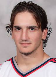 Player photos for the 2001-02 Erie Otters at hockeydb.com