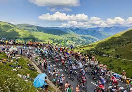 La plus grande course cycliste au monde. Les Cols Mythiques Du Tour De France Cycliste