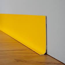 Ma Plinthe Deco Enfin Des Plinthes Decoratives Pas Cher Et Faciles A Poser Plinthes Decor Diy Plinthes Modernes