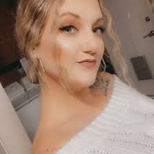 Caitlyn Fox (kfox4222)