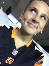 Madison Broussard (@Little_Madds)