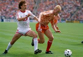 This statistic shows the achievements of karriereende player ronald koeman. Uefa Com De On Twitter Onthisday In 1988 Euro1988 Champion Onsoranje