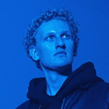 Stream Tom Bourra music