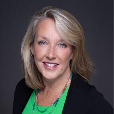 Lauren Haggard-Duff (@haggard_duff)