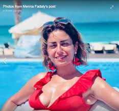 أشعلت الفنانة منة فضالي مواقع التواصل بعد تداول مقطع لرقصها مع النجم راغب علامة في أحد الحفلات، وذلك بعد انسجامها اللافت مع غنائه. Ø­ÙƒØ§ÙŠØ© Ø§Ù„Ù…Ø§ÙŠÙˆÙ‡ Ø§Ù„Ø­Ø§Ø¦Ø± Ø¨ÙŠÙ† Ø§ÙƒÙˆÙ†ØªØ§Øª Ù…Ù†Ø© ÙØ¶Ø§Ù„Ù‰ Ø¹Ù„Ù‰ Ø§Ù„Ø³ÙˆØ´ÙŠØ§Ù„ Ù…ÙŠØ¯ÙŠØ§ ØµÙˆØ± Ø§Ù„ÙŠÙˆÙ… Ø§Ù„Ø³Ø§Ø¨Ø¹