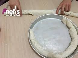 kol borek hazir yufkadan yilan sarma borek yemek tarifleri yemek koltuklar