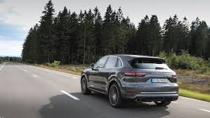 Autouncle is dein unabhängiger berater für die besten auto deals. Porsche Cayenne Turbo S E Hybrid 2020 Review Car Magazine