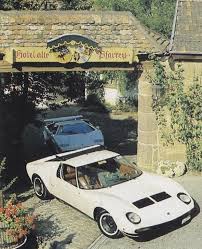 countach おしゃれまとめの人気アイデア pinterest lazar sazdanov ランボルギーニ ミウラ イタリア 車 ランボルギーニ