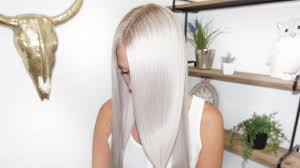There are as many ways to grow the dye off your. Snow Hair Is The Icy New Trend For Platinum Blondes Allure