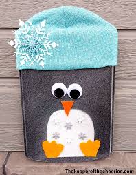 Christmas Pizza Pan Door Hangs The Keeper Of The Cheerios Christmas Pizza Xmas Crafts Cookie Sheet Crafts