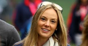Rory mcilroy mbe (born 4 may 1989) is a professional golfer from northern ireland who is a member of both the european and pga tours. Who Is Rory Mcilroy S Wife Erica Stoll When Did Pga Championship Golfer Break Up With Caroline Wozniacki Top 10 Ranker