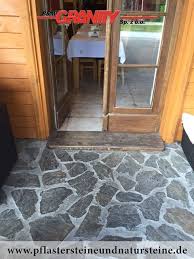 Firma B M Granity Bietet Diverse Steinplatten An Platten Konnen So Unterschiedlich Farbe Form Bearbeitungsmetho Natursteinplatten Gartenplatten Natursteine