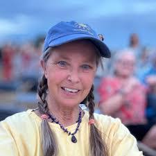 Vicki Boyce's Instagram, Twitter & Facebook