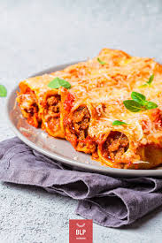 Altrimenti, la pasta di cannelloni ripieni non si può ottenere, nei fori più stretti il ripieno non viene spinto. Pin Su Primi Piatti Di Pasta