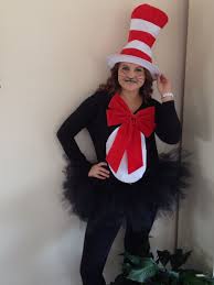 Cat In The Hat Costume For 11 Easy Diy Halloween Costumes Women Easy Diy Costumes Dr Seuss Costumes