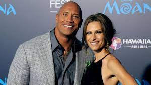 Ein erdbeben in stärke 9 auf der richterskala erschüttert los angeles, das ausmaß der zerstörung ist gewaltig. Coronavirus The Rock Findet Quarantane Gut Wir Uben Babys Machen Leute Bild De