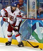 Jaromir jagr decided to play for the german team schalker haie 87 during the lockout. Jaromir Jagr Wikipedia
