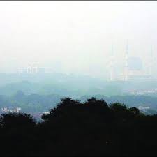 Das stadtzentrum liegt ungefähr 16 km südwestlich von kuala lumpur und. City Of Shah Alam Is Covered With Haze On June 23 2013 Several Parts Download Scientific Diagram