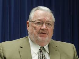 Flint's emergency manager submitting resignation, as expected