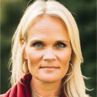 Cheryl Laws's Instagram, Twitter & Facebook