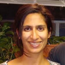 Hina Azam's Instagram, Twitter & Facebook