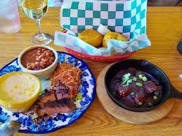 The cactus was burned in the cave creek complex fire and may not survive. Phat Turtle Bbq Cave Creek Restaurant Reviews Photos Phone Number Tripadvisor