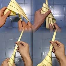 Ketupat ini berasal dari medan. Sinar Cara Langkah Mudah Menganyam Ketupat Daun Palas Facebook