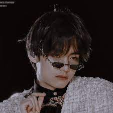 Discover (and save!) your own pins on pinterest kim taehyung bts. Taehyung Bts Taehyung Icon Taehyung Aesthetic Taehyung Tumblr Taehyung Aesthetic Icons Taehyung Cu Bts Aesthetic Pictures Kim Taehyung Bts Taehyung