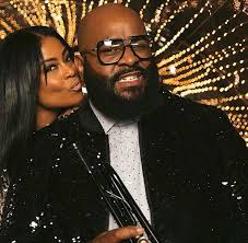 A wife loss her husband this morning to tragedy. Mr. LaShawn Daniels wrote  some of the beautiful music we listen to now and then. Let's keep his wife  April Daniels and family