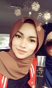 Top 5 perempuan cantik di malaysia #perempuantercantikdimalaysia #gadiscantikdimalaysia #amyrarosli #mirafilzah #rajanazirasafya #tengkuafnan #syuhaila. 7 Anak Gadis Artis Malaysia Yang Cun Melecun Buat Tulang Rusuk Cik Abang Bergetar Lobak Merah