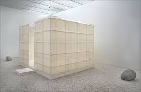 Lee Ufan Au Centre Pompidou Metz In 2020 Lee Ufan Lee Display Design