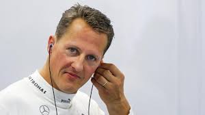 The official michael schumacher app, a virtual museum that honours the career of one of the most successful formula 1 drivers in history in an unprecedented way. Michael Schumacher Uberraschende Botschaft Schumis Familie Meldet Sich Zu Wort News De