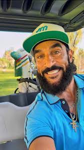 Dustin Sosebee's Instagram, Twitter & Facebook