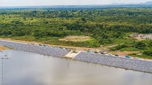 Touché par des dégradations naturelles et humaines profondes, le barrage vert fera l'objet d'un vaste projet de réhabilitation, dont les études sont. Benin Le Barrage D Ayedjoko Entrera En Service Avant La Fin De 2020 Afrik 21