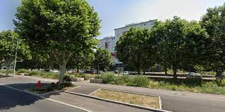 T1 meuble bénéficiant d'une jolie cuisine équipée, pièce à vivre en parquet Clermont Ferrand Nouveaux Coups De Feu Dans Les Quartiers Nord Radio Scoop
