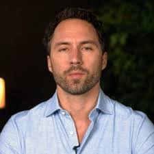 Daniel Lindahl's Instagram, Twitter & Facebook