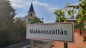 Jóska személyi asszisztense a rendelőben, később a polgármesteri hivatalban kezd el dolgozni. Keresztanyu 2021