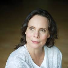 Emily Mann's Instagram, Twitter & Facebook