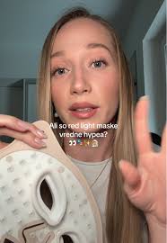 Ali so red light maske vredne hypea?
