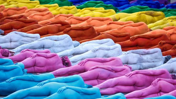 Tunick plasma en Las Palmas el gran espectro de la identidad LGTBIQ+