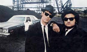 Elwood must reunite the old band, with a few new members, and go on another mission from god. Dan Aykroyd And John Landis How We Made The Blues Brothers Comedy Films The Guardian