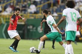 فاز المنتخب الكويتي ببطولة كأس الخليج عشر مرات، وببطولة كأس آسيا مرة واحدة عام 1980. ÙÙˆØ² Ø§Ù„Ù…Ù†ØªØ®Ø¨ Ø§Ù„Ø³Ø¹ÙˆØ¯ÙŠ Ø¹Ù„Ù‰ Ø§Ù„ÙŠÙ…Ù† Ø¨Ø«Ù„Ø§Ø«Ø© Ø£Ù‡Ø¯Ø§Ù Ù†Ø¸ÙŠÙØ© Ø´Ø§Ù‡Ø¯ Ø§Ù„Ø£Ù‡Ø¯Ø§Ù ØªÙ‡Ø§Ù…Ø© Ø¨Ø±Ø³