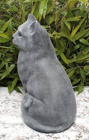 Steinfigur Katze Gross Schiefergrau Garten Deko Stein Figur Frostsicher Amazon De Garten Katzen Kunst Katzen Statue
