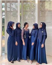 Bahan basofi taysilk sudah satu set dengan celana dan peci. Buy Gaun Tile Polos Cheap Online
