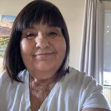 My new best friend 2 weeks and 5 days out I'm doing so good a little muscle  spasms at night but my doctor prescribed something for that so friends and  family don't