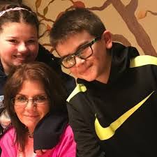 Linda Ohlsen's Instagram, Twitter & Facebook