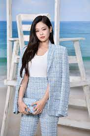 How to describe any idol is a tough job every time. Blackpink Jennie Style And Wardrobe Essentials Hypebae