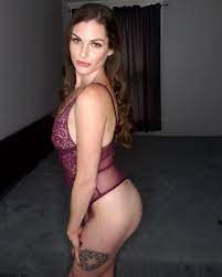 Aria Khaide - Free nude pics, galleries & more at Babepedia
