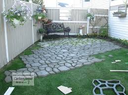 Idee giardino con colori lussureggianti. Stampi Per Cemento Per La Pavimentazione Del Giardino Effetto Pietra 60x60 Cartongesso Fai Da Te